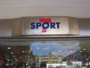 insegna luminosa base alluminio