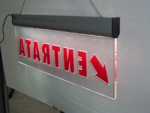 Diffusore di luce in plexiglass trasparente