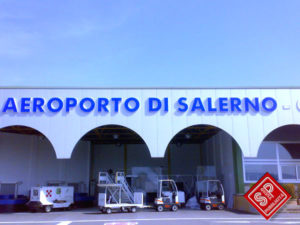 Lettere scatolate luminose