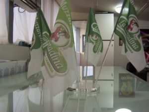 Bandierine espositive da interni