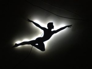 Sagoma in alluminio retroilluminata con LED