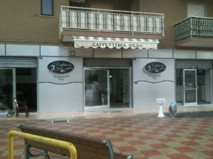 Pannellature decorativa e insegne luminose monofacciale di forma ovale