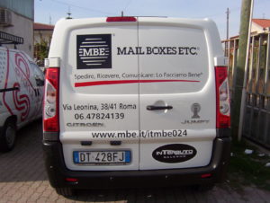 Decorazione mezzo aziendale