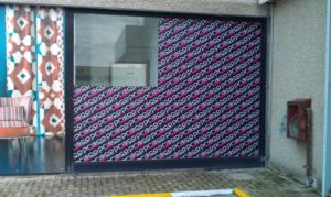 Decorazione vetrina effetto coprente